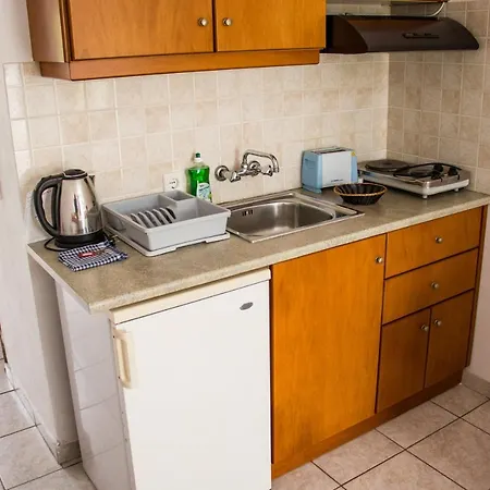 Corfu Melitsa Otel 2*